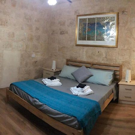Floriana Cosy Townhouse Apartment Екстериор снимка