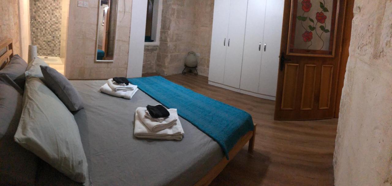 Floriana Cosy Townhouse Apartment Екстериор снимка